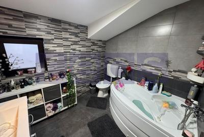 Casă individuală cu 5 camere cu Canalizare în Titan - 4