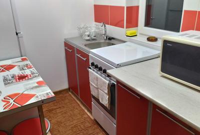 Apartament cu 2 camere decomandat în Central - 3