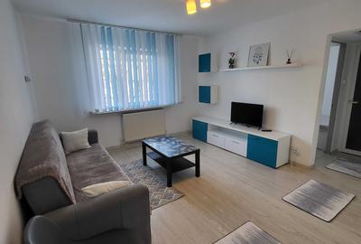 Apartament cu 2 camere semidecomandat în Micro 6