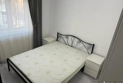 Proprietar inchiriez apartament 3 camere sector 5 loc de parcare - 2