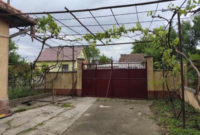 Casă cu 3 camere cu Teren 608 Mp în Central - 10