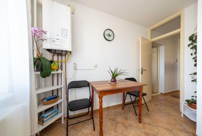 Garsonieră decomandată, mobilată în Astra - 6