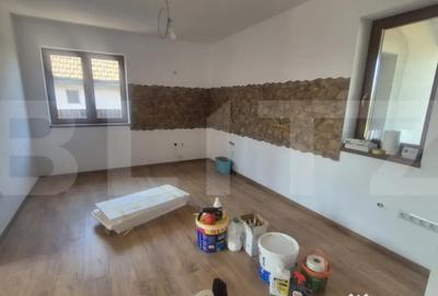 Casă cu 3 camere cu Teren 950 Mp în Central - 2