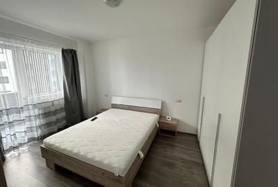 Apartament cu 2 camere decomandat, mobilat în Tractorul - 2