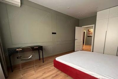 Apartament cu 3 camere decomandat în Griviței