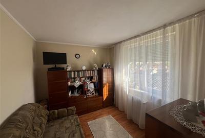 Apartament cu 2 camere semidecomandat în Valenta - 8