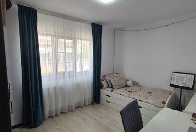 Casă cu 3 camere cu Teren 350 Mp în Șimnicu de Sus - 6