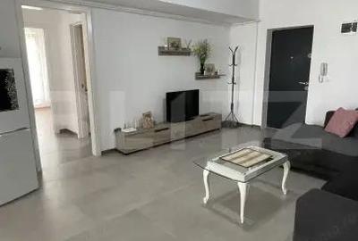 Apartament cu 3 camere semidecomandat în Nord - 1