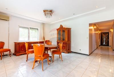 Vila de vanzare Snagov | Piscina, Livada, 8 camere | 3077 mp teren - 6