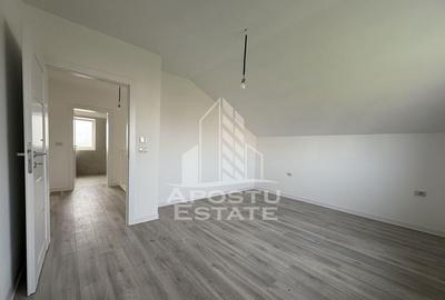 Casă cu 5 camere cu Teren 601 Mp în Moșnița Nouă - 2