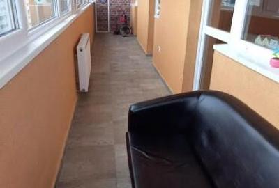 Apartament cu 3 camere decomandat în Popești-Leordeni