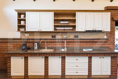 Pensiune moderna de vanzare in Vorone? 8 camere, con - 3