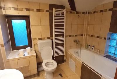 Casă cu Teren 495 Mp în Moara de Vânt