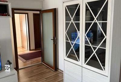 Apartament cu 3 camere în Tolstoi - 1