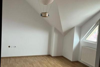 Apartament 2 camere, 67 mp, zona Radauti - 7