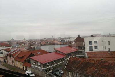 Apartament cu 2 camere decomandat în Calea Aradului - 3