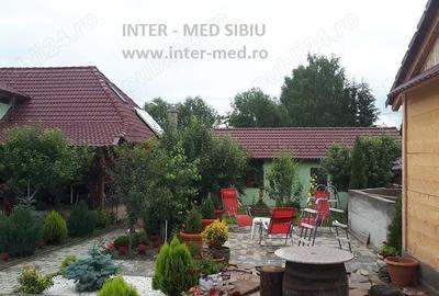 Apartament cu 3 camere decomandat în Ștrand