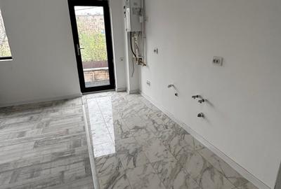 Apartament cu 2 camere semidecomandat în Prelungirea Ferentari - 3