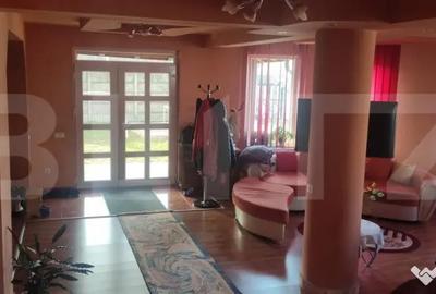 Casă cu 7 camere cu Teren 602 Mp în Nufărul - 4
