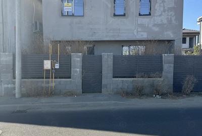 Casă cu 3 camere cu Teren 220 Mp în Exterior Vest