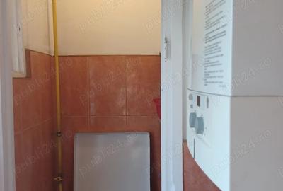 Proprietar inchiriez apartament decomandat,1 camera, baie, bucatarie central, Medicina - 2