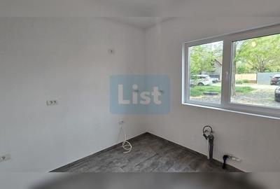 Casă cu 4 camere cu Teren 609 Mp în Cerneteaz - 2