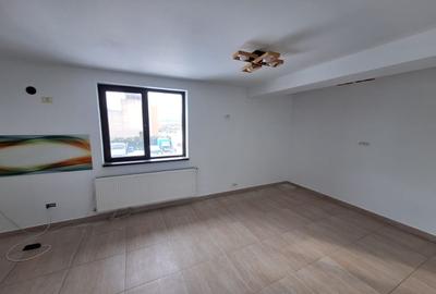 Spațiu comercial, de 440 mp, în Ștefăneștii de Jos - 18