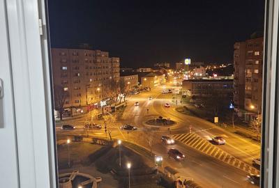 Apartament cu 2 camere decomandat în Soarelui - 3