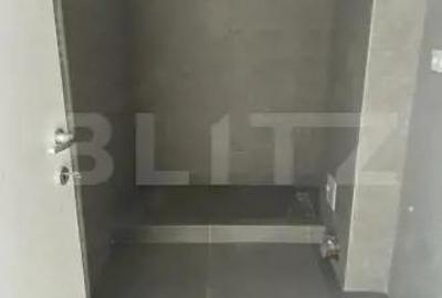 Apartament de vanzare, cu 3 camere, 80 mp, zona Sud - 3