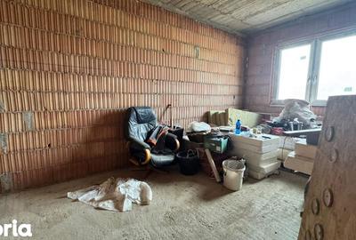 Casă cu 4 camere cu Teren 350 Mp în Tipografilor - 6