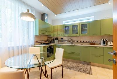 Casa / Vila in Corbeanca, langa lac, zona exclusivista - 18