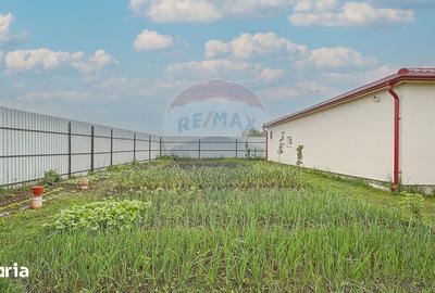 Casă cu 2 camere cu Teren 380 Mp în Hărman - 1