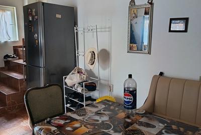 Casă cu 3 camere cu Teren 70 Mp în Unirii - 7