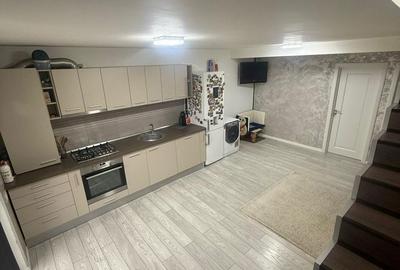 Casă cu 4 camere cu Teren 30 Mp în Dobroești - 12