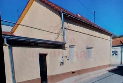 CASĂ ÎN CARANSEBEȘ \ ZONĂ CENTRALĂ / 150mp utili /DISPONIBILĂ IMEDIAT - 13