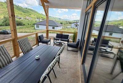 Casă cu 4 camere cu Teren 700 Mp în Criș - 3