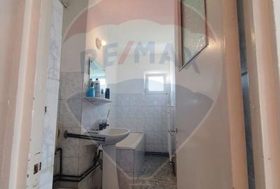 Apartament cu 3 camere decomandat în Vitrometan - 2