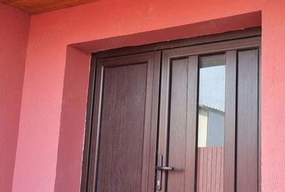 Casă cu 2 camere cu Teren 1000 Mp în Central - 4