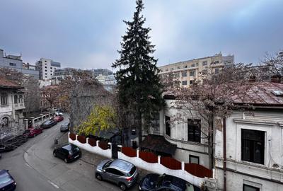 Apartament cu 2 camere decomandat, mobilat în P-ța Universității - 11