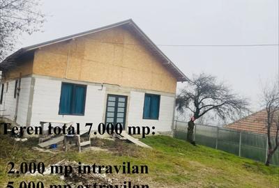 Casă cu 4 camere în Cislău - 8