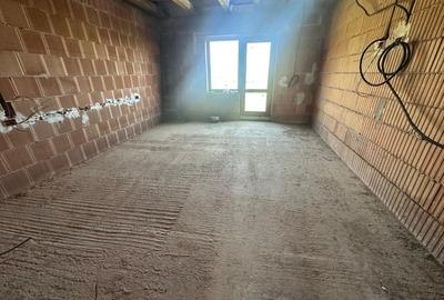 Casă individuală cu 4 camere cu Teren 657 Mp în Micești - 3