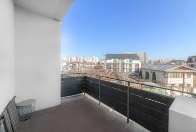 Brancoveanu*Casa individuala P+2E*5 camere-4 bai*Moderna* 2 locuri de parcare - 6