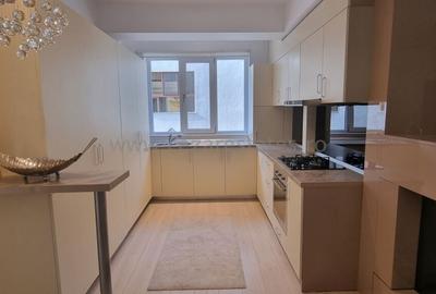 Apartament cu 5 camere în Herăstrău - 11
