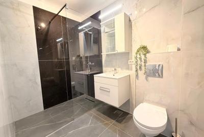 Apartament cu 3 camere semidecomandat în Central - 4
