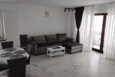 Apartament cu 3 camere decomandat în Păulești