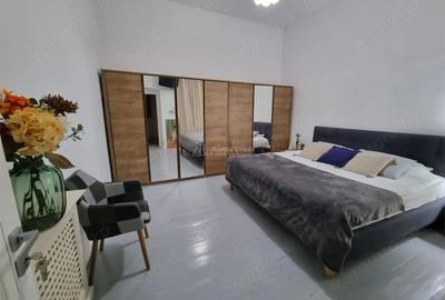 Casă cu 5 camere cu Teren 517 Mp în Central