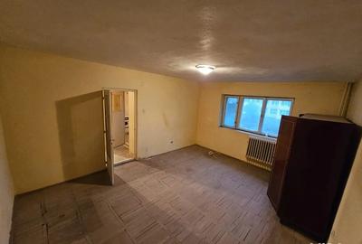 De vanzare garsoniera Fetesti - 2