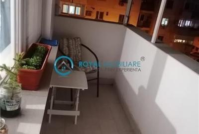 Royal Imobiliare -Inchiriere apartament 3 camere zona Democratiei - 22