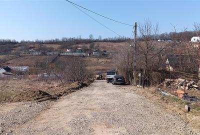 Teren Construcții intravilan de 910 mp, în Bârnova - 5