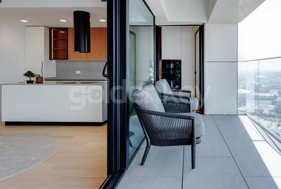 Etaj 18 | Parc Verdi | 4 camere, 3 bai | 2 garaje | orientare Vest - 4